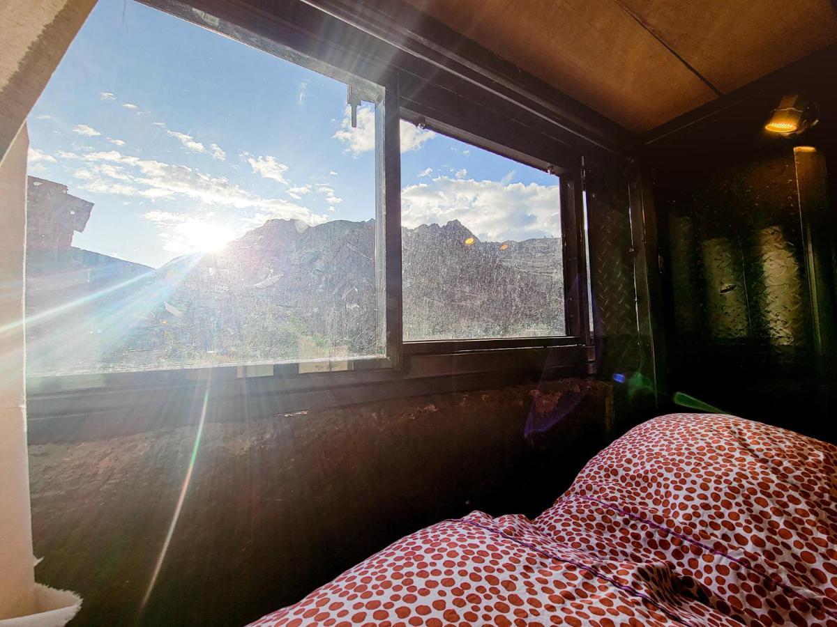 Wolf Totem Steam Punk Guesthouse Pisac Buitenkant foto