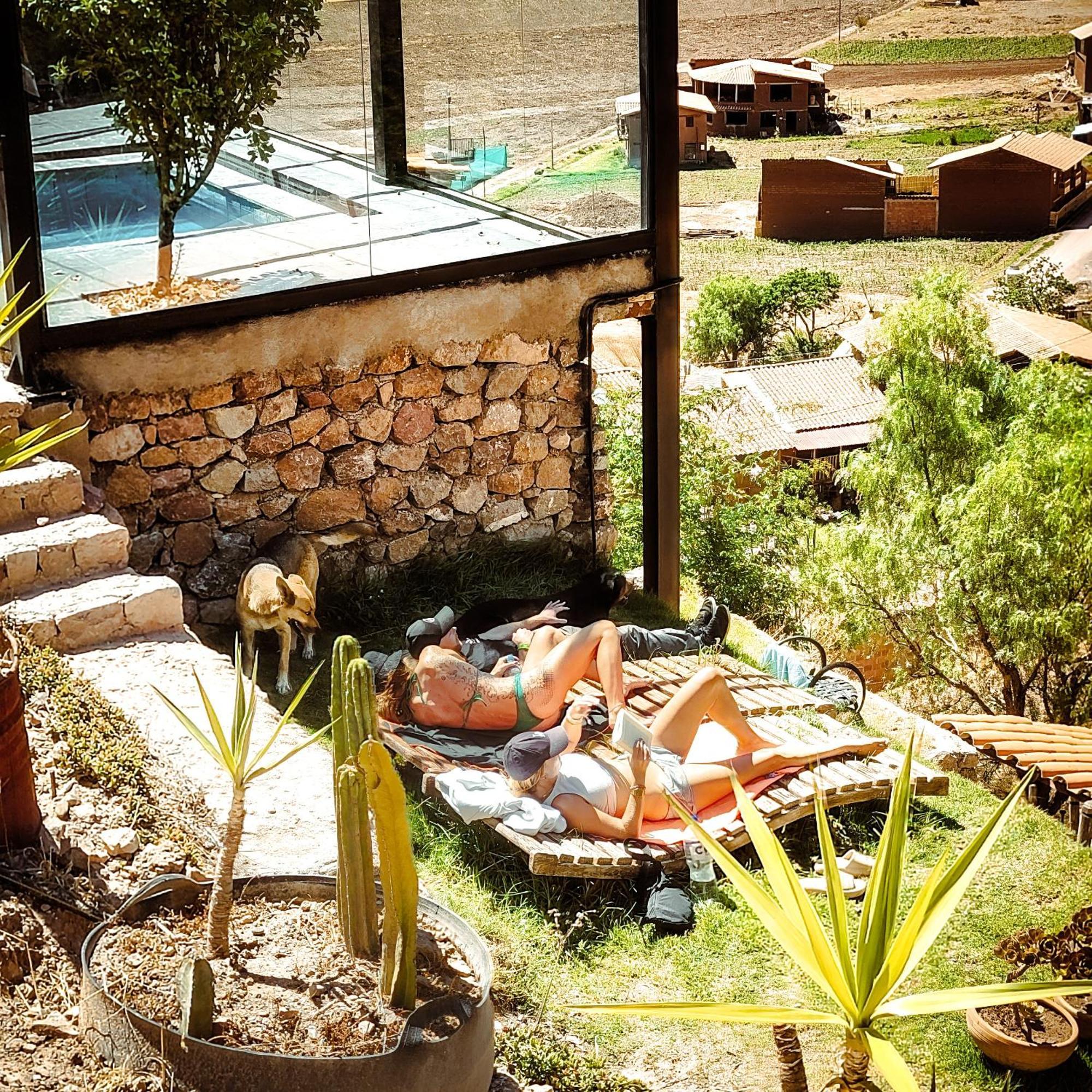 Wolf Totem Steam Punk Guesthouse Pisac Buitenkant foto