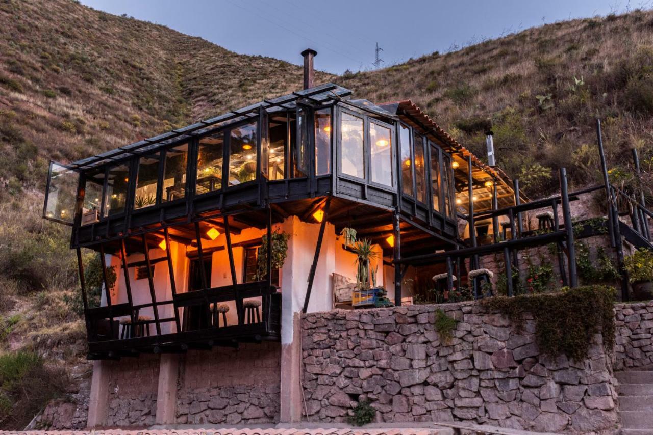 Wolf Totem Steam Punk Guesthouse Pisac Buitenkant foto